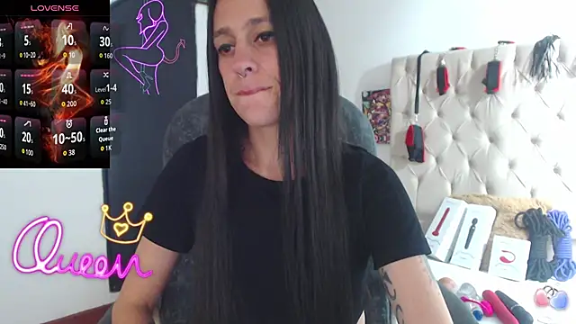 thin tatto online show from March 19, 2026, 2:10 pm