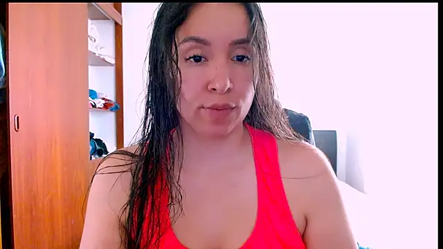 emely sexx20 online show from January 5, 2026, 5:38 pm