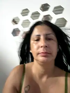 Snapshot of Angelicvill chatting on November 11, 2025, 9:42 am Angelicvill online show from November 11, 2025, 9:42 am