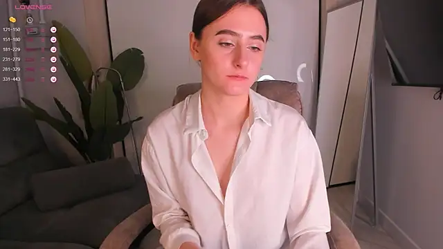 Snapshot of helen_ramsay chatting on November 6, 2025, 3:57 pm helen ramsay online show from November 6, 2025, 3:57 pm