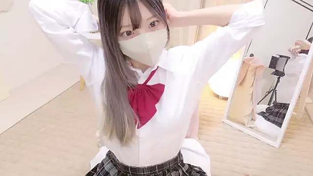 Snapshot of AZUnyan_ chatting on September 15, 2025, 5:57 pm AZUnyan online show from September 15, 2025, 5:57 pm