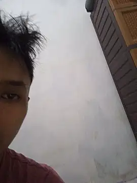 jojokom99 online show from July 16, 2026, 4:46 pm