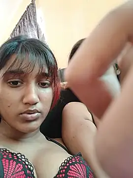 Snapshot of Indianqueen03 chatting on June 24, 2026, 11:53 am Indianqueen03 online show from June 24, 2026, 11:53 am