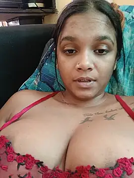 Snapshot of Indianqueen03 chatting on June 26, 2026, 11:03 am Indianqueen03 online show from June 26, 2026, 11:03 am