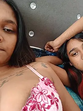 Snapshot of Indianqueen03 chatting on July 25, 2026, 10:13 am Indianqueen03 online show from July 25, 2026, 10:13 am