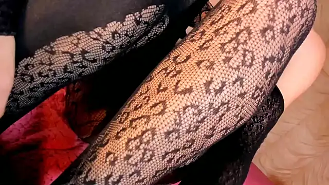 ChanellCastilla online show from October 12, 2025, 8:13 am