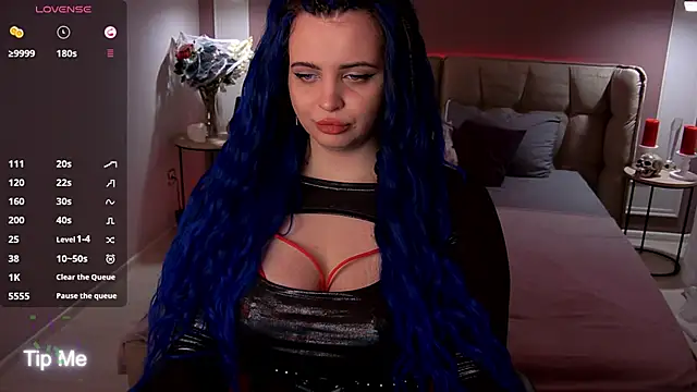 Miss Maya Mils online show from November 13, 2025, 1:26 am