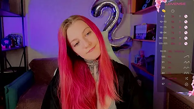 Roxy      online show from October 23, 2025, 9:13 pm