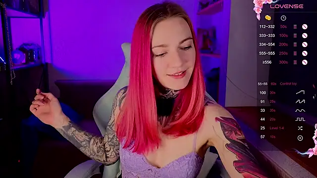 Roxy      online show from December 13, 2025, 8:47 pm