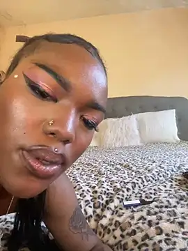 magicalc00ch online show from December 29, 2024, 9:30 pm