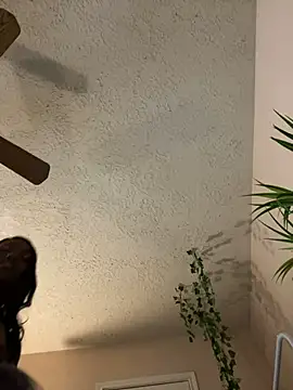 magicalc00ch online show from January 3, 2025, 4:33 am