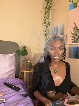 magicalc00ch online show from January 14, 2025, 3:53 am