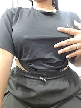 MohiniHott online show from October 3, 2025, 6:54 am