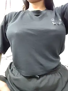 MohiniHott online show from October 26, 2025, 5:35 am