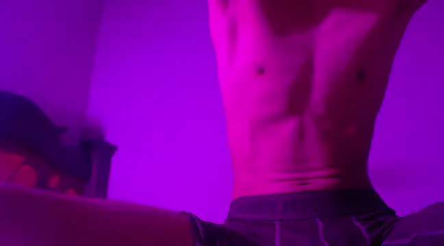 isaaclatino online show from February 3, 2025, 5:29 am