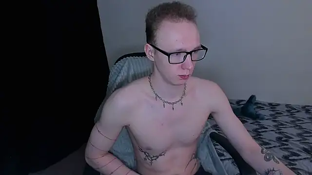 Alex silents online show from October 7, 2025, 1:41 pm