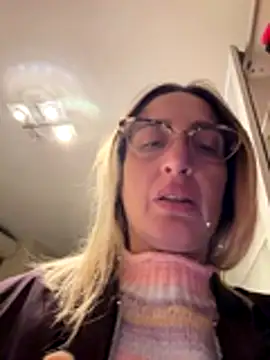 casalinga88 online show from December 14, 2025, 12:38 am