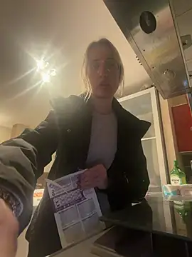 casalinga88 online show from March 3, 2026, 7:31 pm