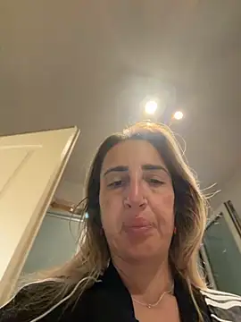 Snapshot of casalinga88 chatting on May 15, 2026, 6:20 am casalinga88 online show from May 15, 2026, 6:20 am