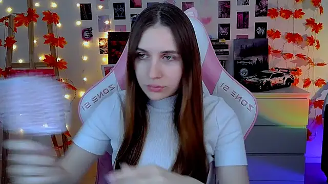 Snapshot of AliceCharmy chatting on November 1, 2025, 6:15 am AliceCharmy online show from November 1, 2025, 6:15 am