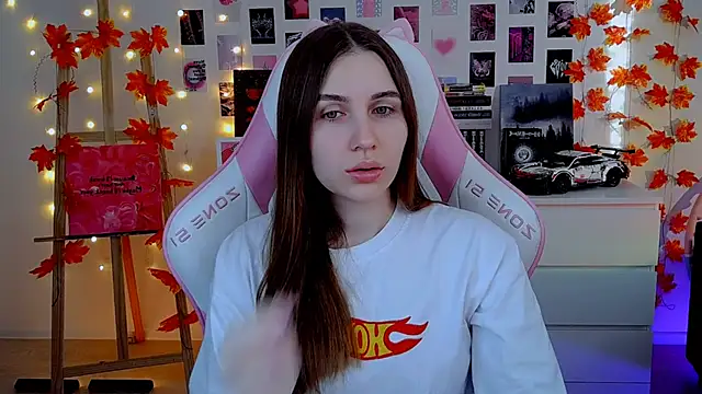 Snapshot of AliceCharmy chatting on November 8, 2025, 6:13 am AliceCharmy online show from November 8, 2025, 6:13 am