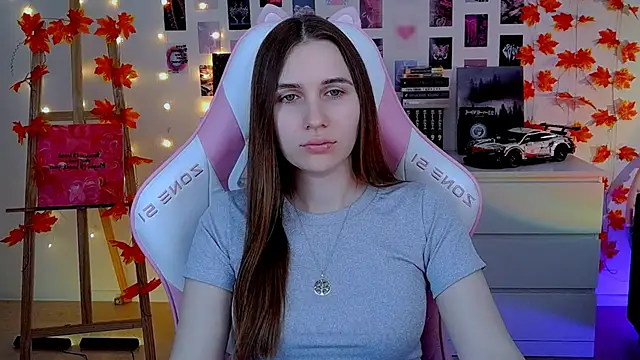 Snapshot of AliceCharmy chatting on November 10, 2025, 6:34 am AliceCharmy online show from November 10, 2025, 6:34 am