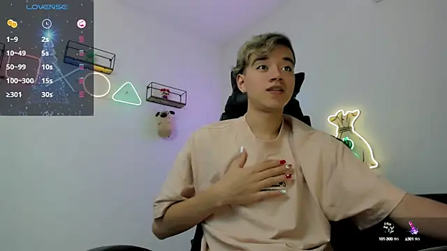 bunny maxi online show from December 7, 2024, 3:30 pm