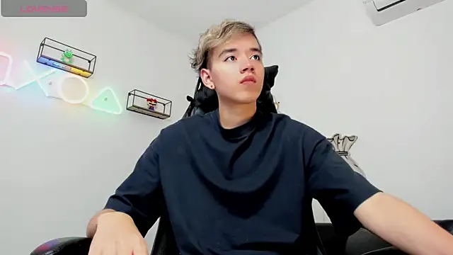 bunny maxi online show from December 16, 2024, 12:49 pm