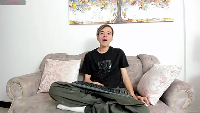 bunny maxi online show from February 1, 2025, 12:47 pm