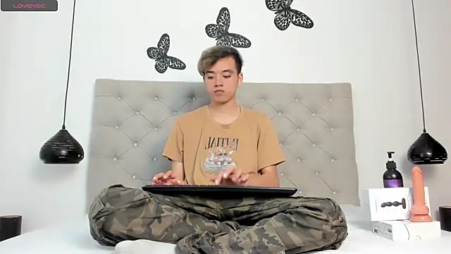 bunny maxi online show from February 28, 2025, 1:47 pm