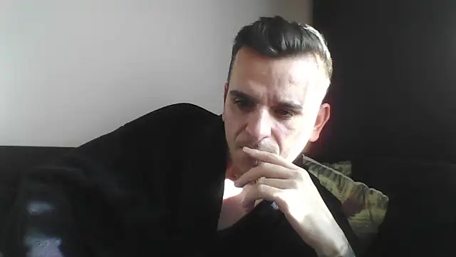 Huge cock22cm online show from January 19, 2025, 12:39 pm