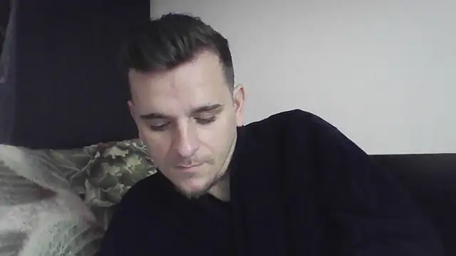 Huge cock22cm online show from January 30, 2025, 7:18 am