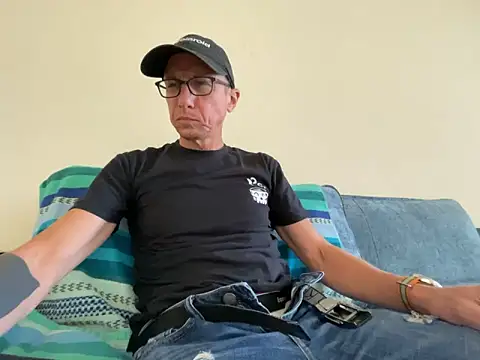 mouser21212 online show from October 19, 2025, 6:30 pm