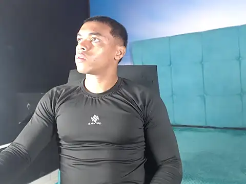 SexyBigCock01 online show from November 7, 2025, 1:22 pm