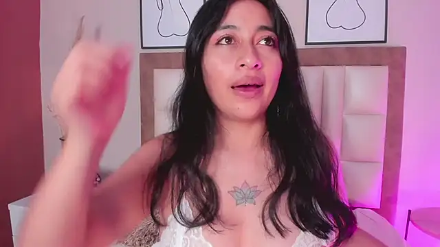 LisaHadwin online show from December 16, 2024, 6:16 pm