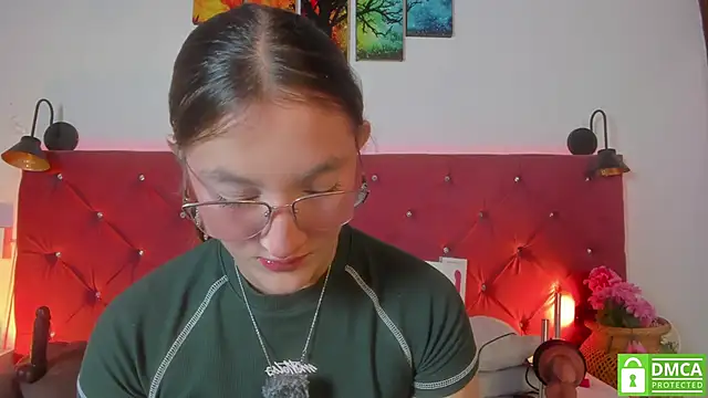 Ruth harvey  online show from March 31, 2026, 1:33 pm