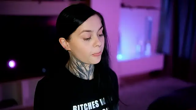 AcidPie online show from October 9, 2025, 7:56 pm