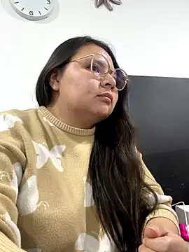 alice love052 online show from October 11, 2025, 2:55 am