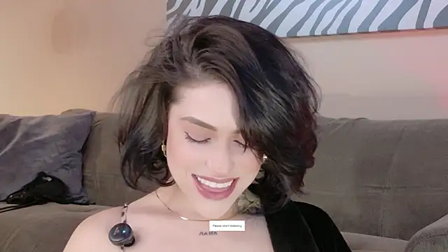 Hannah Borbon online show from January 12, 2026, 1:22 am