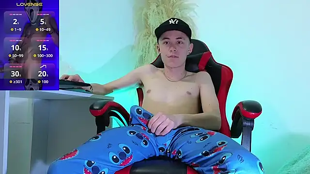 Elian Cooper online show from September 22, 2025, 12:34 am