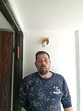 zefside42 online show from January 8, 2026, 11:12 am