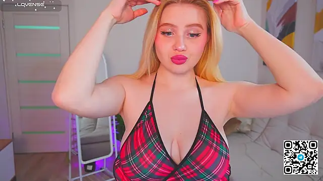 oliviabr0wn0 online show from September 14, 2025, 2:11 am