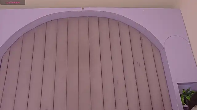 memphiswilliam online show from April 8, 2026, 2:44 am