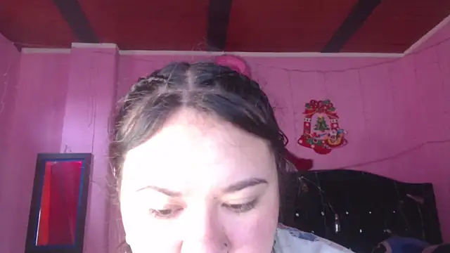 Snapshot of NikkiRous_ chatting on September 19, 2025, 12:39 pm NikkiRous online show from September 19, 2025, 12:39 pm