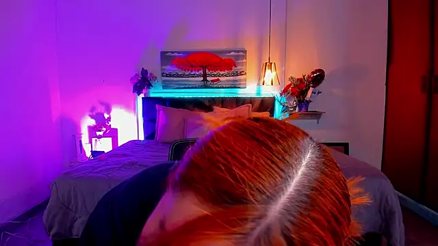 Snapshot of Dulce_charlottee chatting on January 7, 2025, 7:49 pm Dulce charlottee online show from January 7, 2025, 7:49 pm