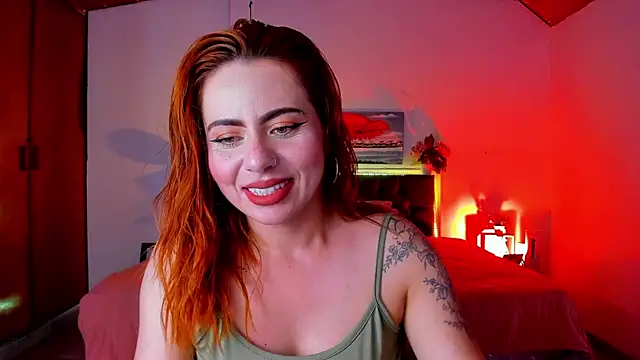 Snapshot of Dulce_charlottee chatting on January 9, 2025, 7:50 pm Dulce charlottee online show from January 9, 2025, 7:50 pm