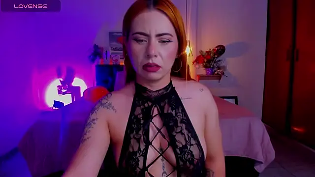 Snapshot of Dulce_charlottee chatting on February 18, 2025, 7:30 pm Dulce charlottee online show from February 18, 2025, 7:30 pm