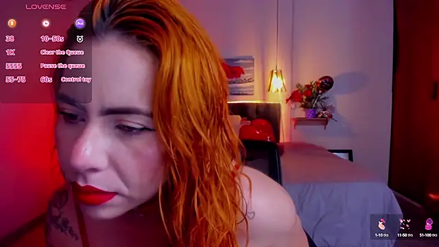 Snapshot of Dulce_charlottee chatting on February 21, 2025, 7:43 pm Dulce charlottee online show from February 21, 2025, 7:43 pm