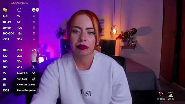 Snapshot of Dulce_charlottee chatting on March 6, 2025, 10:47 pm Dulce charlottee online show from March 6, 2025, 10:47 pm