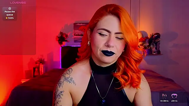 Snapshot of Dulce_charlottee chatting on October 26, 2025, 12:11 pm Dulce charlottee online show from October 26, 2025, 12:11 pm